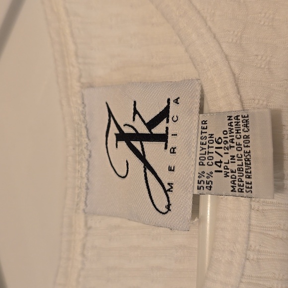 AK America Knit White Short Sleeve Top 14/16 - Picture 5 of 5